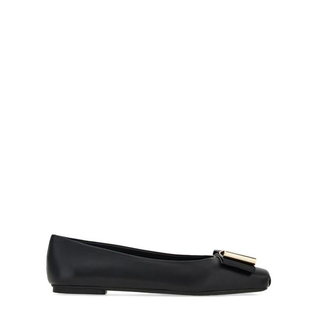 (9675)[FERRAGAMO]플랫/뮬 23FW 01G255 001