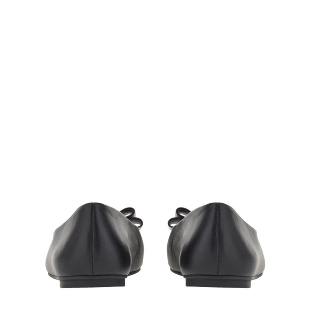 (9675)[FERRAGAMO]플랫/뮬 23FW 01G255 001