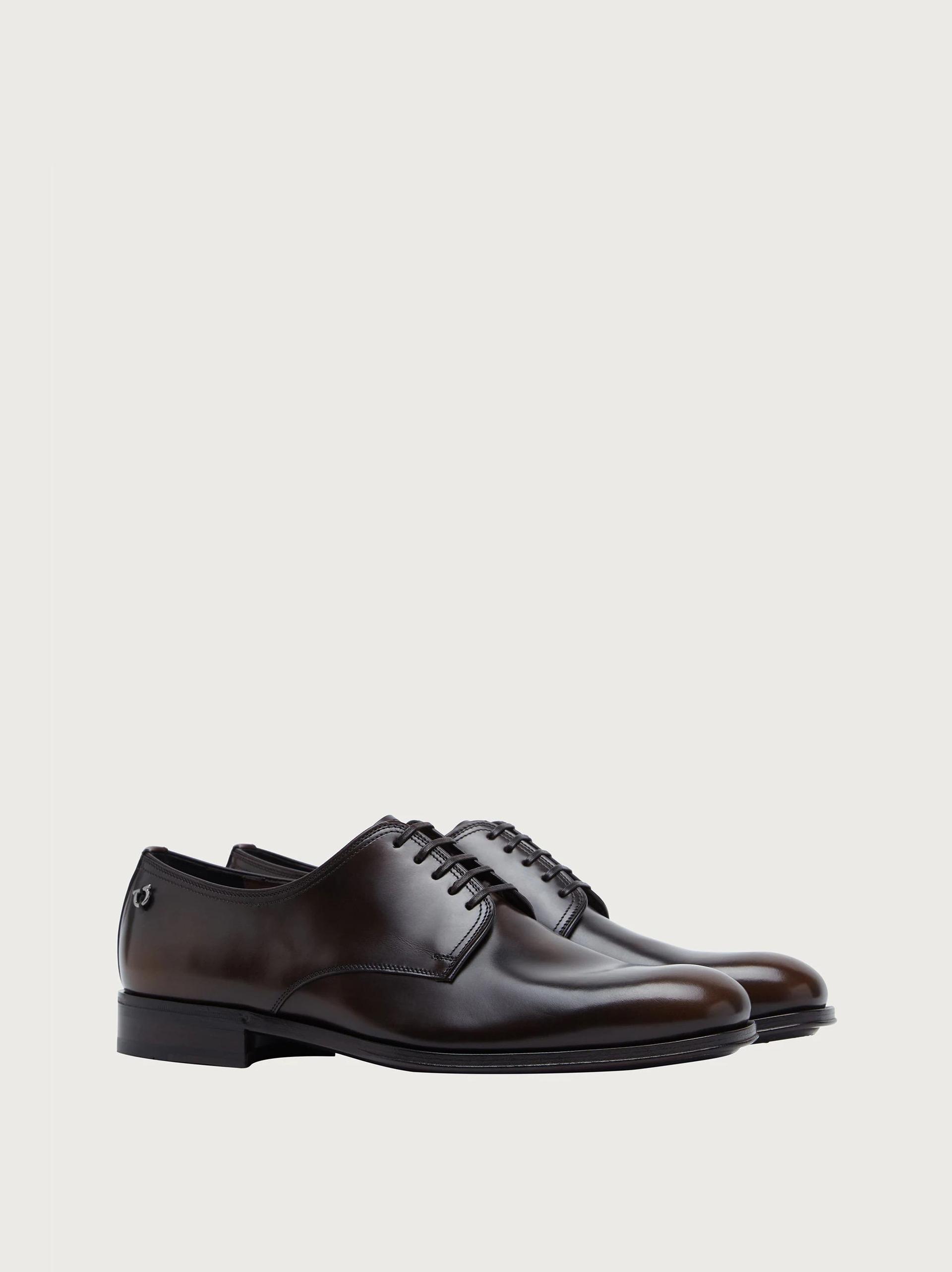 (11108)[SALVATORE FERRAGAMO]드레스슈즈 22FW 741506 004
