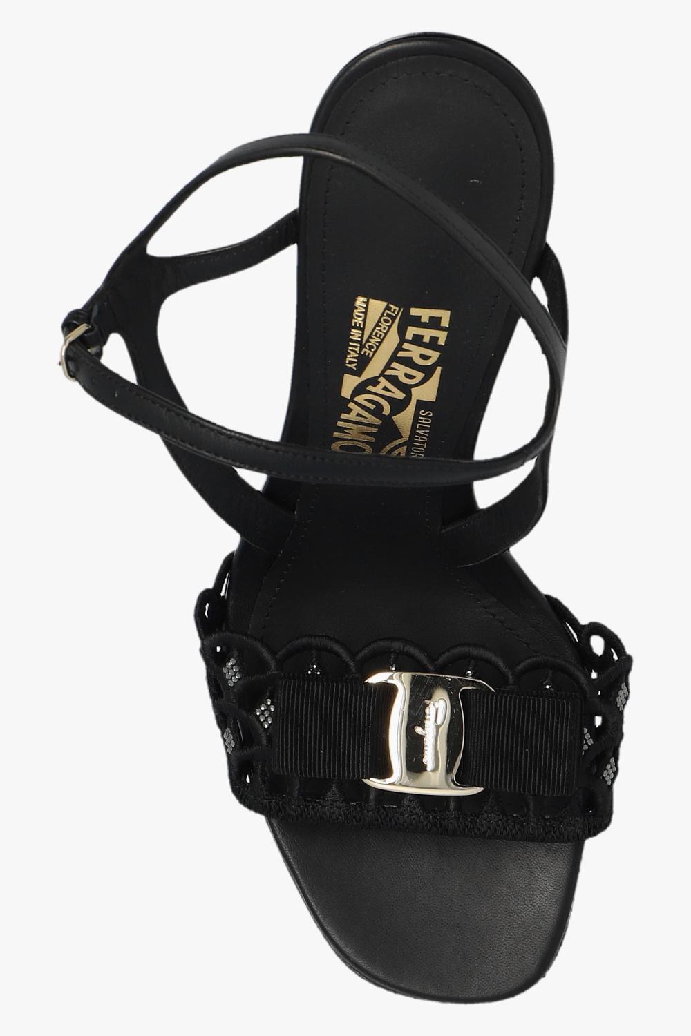 (9685)[SALVATORE FERRAGAMO]샌들 23SS 01E564757620 BLACK