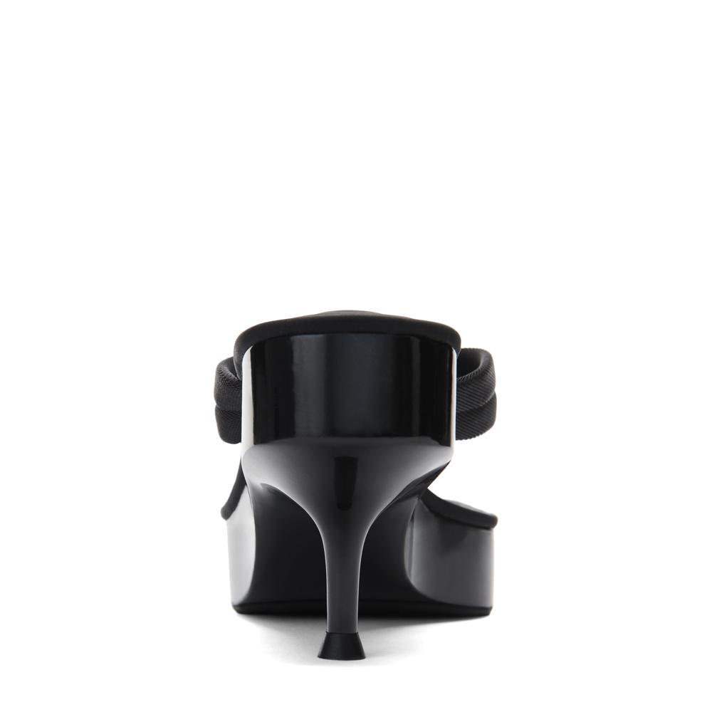 (9859)[ALEXANDER WANG]샌들 23SS 30223S039 001
